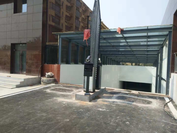 新泰邹城自动识别车牌安装公司，地下停车场道闸价格